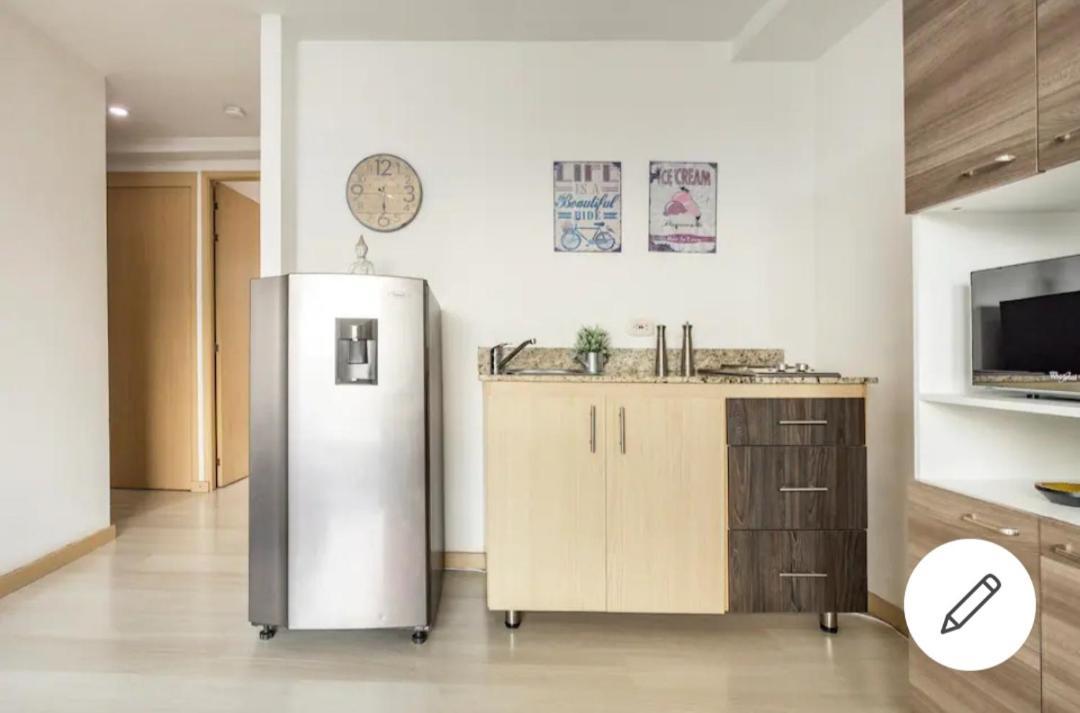 Beautiful & Comfortable Apartment In Laureles Medellín Zewnętrze zdjęcie